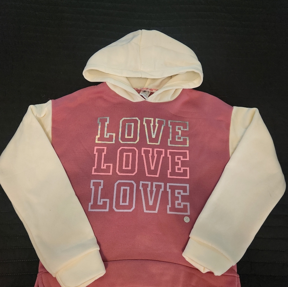 Girl's reebok hooded sweatshirt, size medium